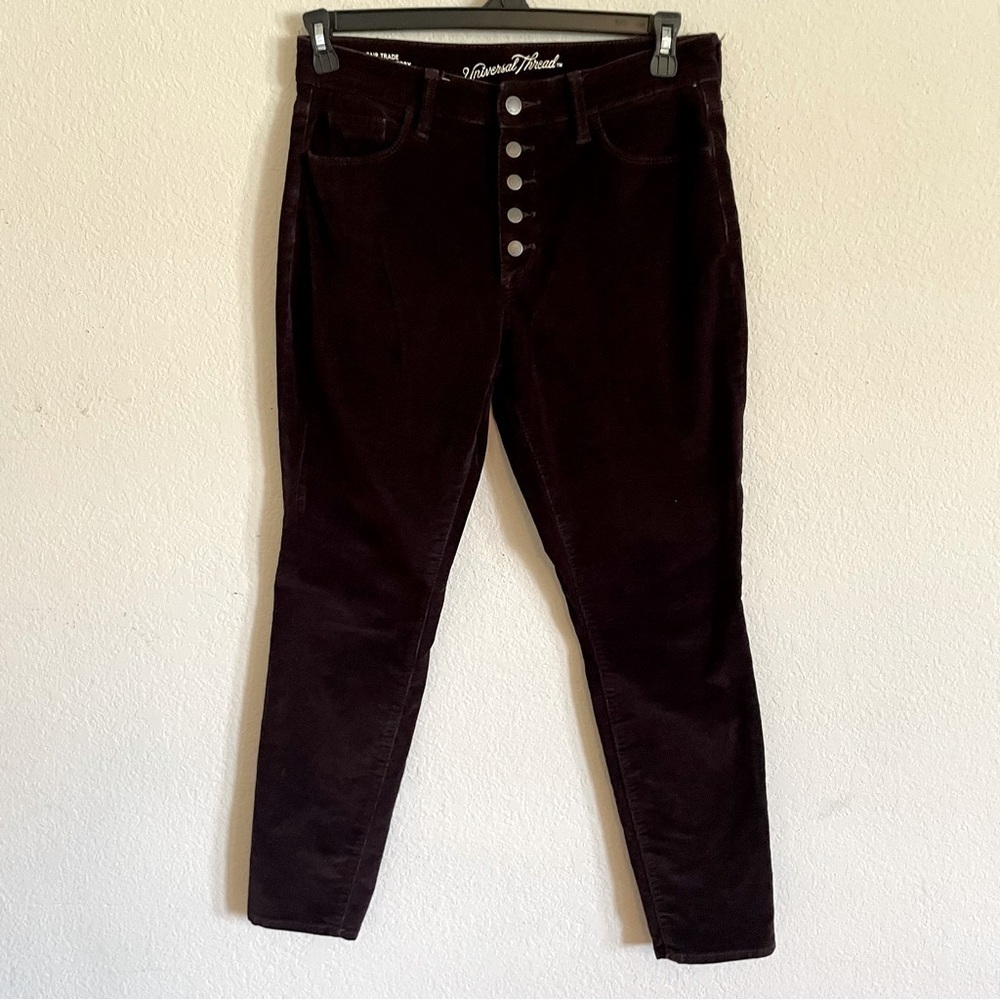 Universal Thread woman button fly pants size 8 purple black corduroy fall casual